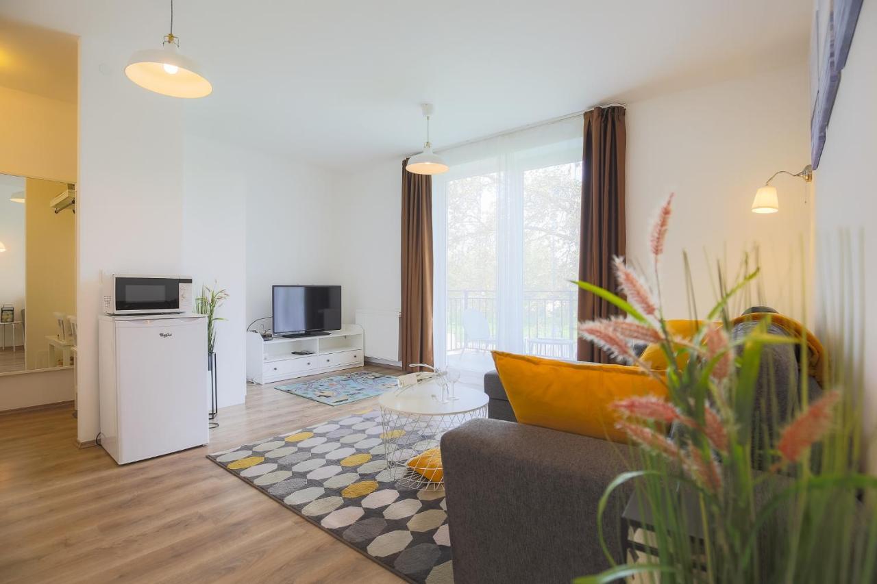 Апартаменти Freshgarden 102 Шіофок Екстер'єр фото